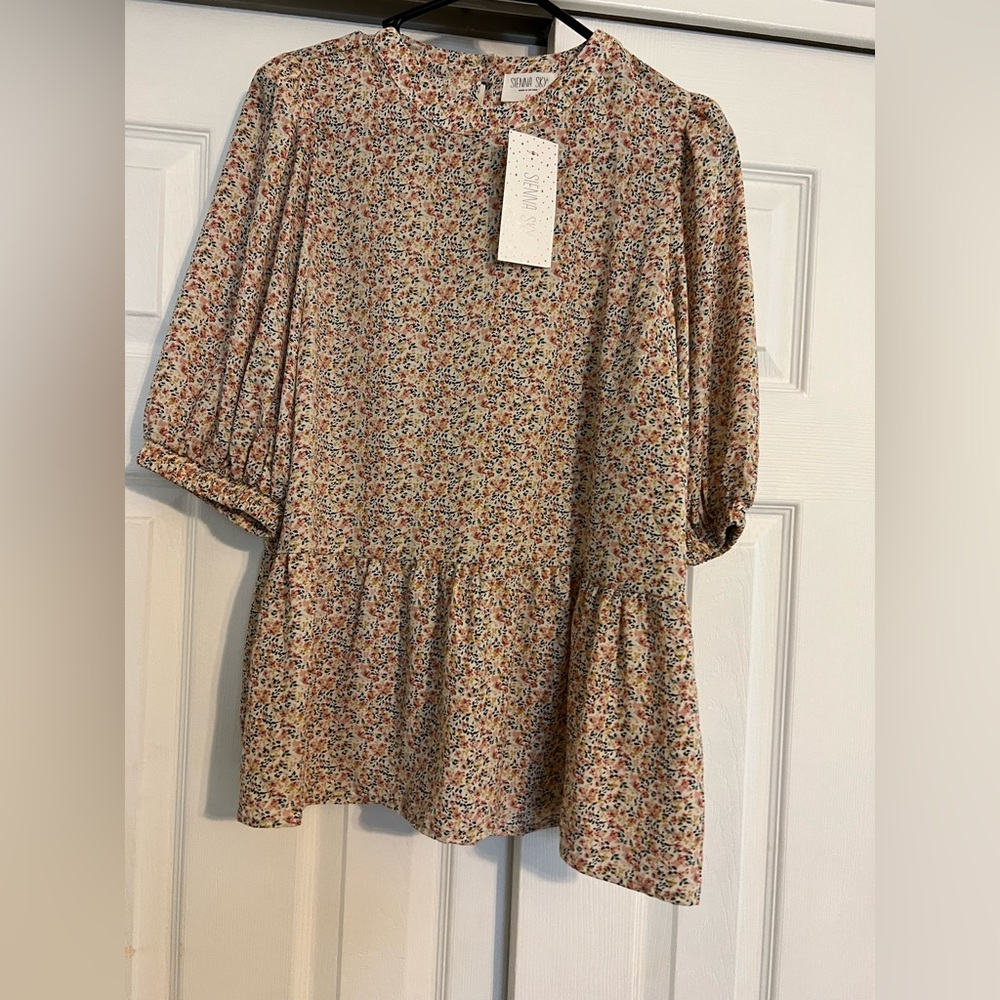 Sienna Sky Juniors Top, Size M